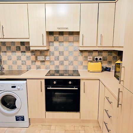 La Casita, Quarry - 2 Bedroom Entire Apartment With Free Parking Glasgow Ngoại thất bức ảnh